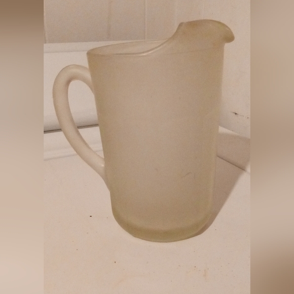 No brand Heavy Glass Pitcher - Picture 1 of 7